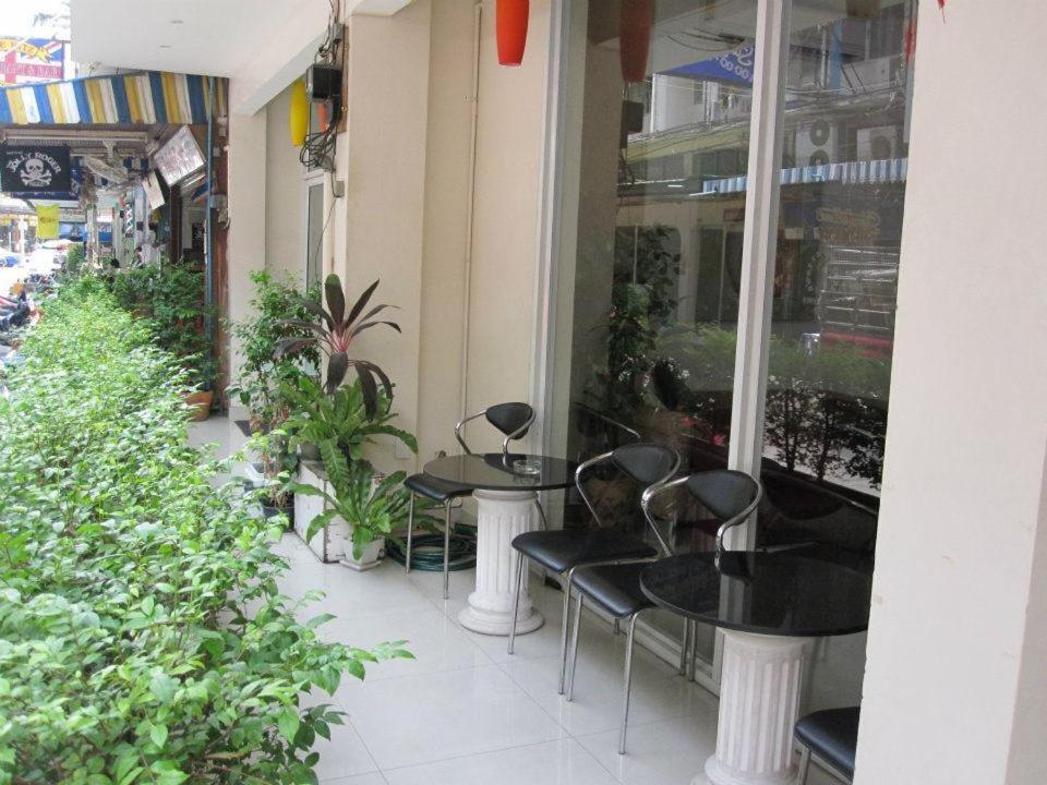 Westerly Hill Pattaya Exterior photo